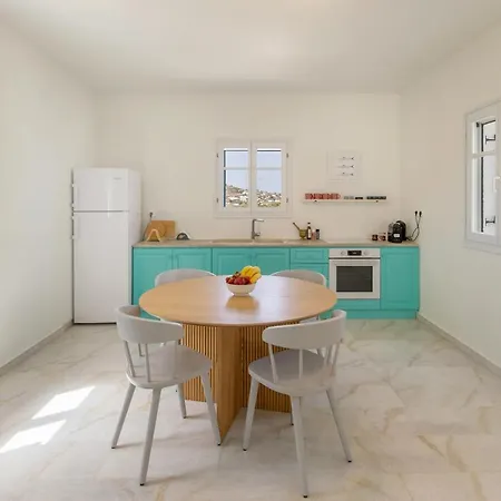 Androniki - Your Escape - Near Parikia
